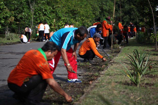 Kerja Bakti