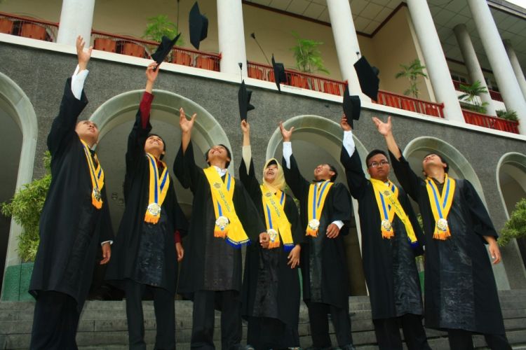 akhirnya wisudaaa