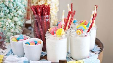 10 Resep Milkshake Nikmat Racikan Sendiri yang Dijamin Bikin Kafemu Ramai Pembeli!