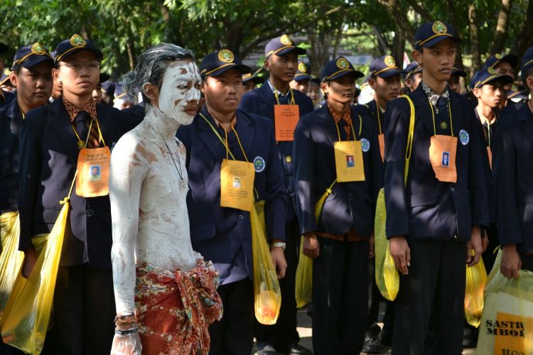 16 Hal Ini Pasti Pernah Kamu Rasakan Kalau Ngaku Mahasiswa Universitas Negeri Malang