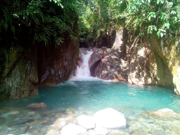 Air Terjun atau Curug di Jawa Barat