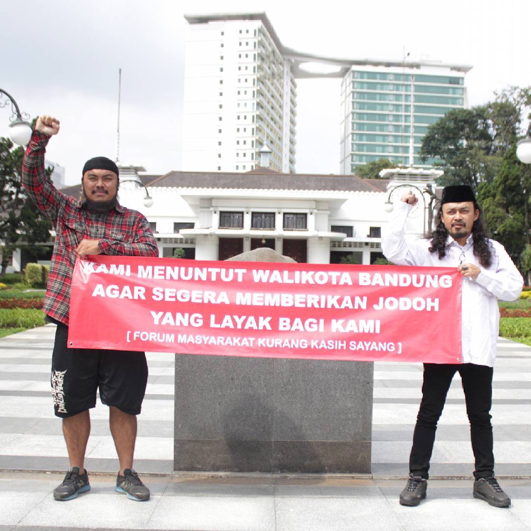 Demo Minta Jodoh dan 6 Hal Lain yang Bikin Bandung Jadi Kota Ramah Jomblo