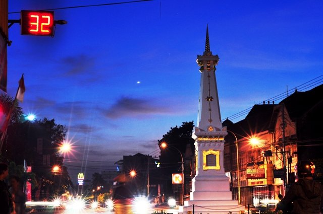 Tugu Jogja dulu nggak se-ngehits sekarang