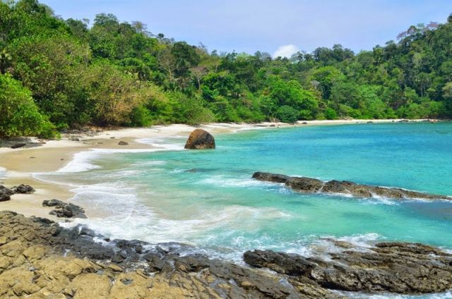 Pantai Wedi Ireng Banyuwangi