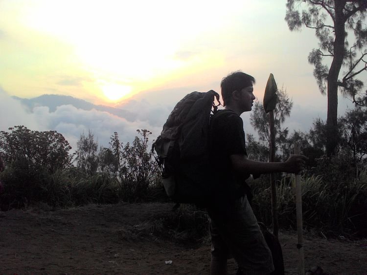 Meski punya Asma, kamu bisa kok menikmati indahnya Gunung