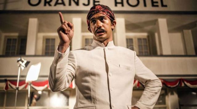 Reza Rahadian sebagai orang jawa di Film Tjokroaminoto