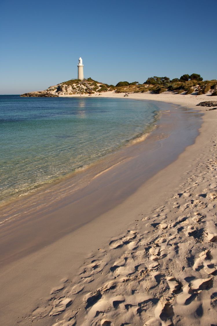 pulau kecil nan mengagumkan via Tourism Australia