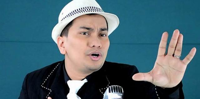 Tompi juga punya lagu khusus untuk kamu yang naksir pacar orang. Bukan pacarmu...