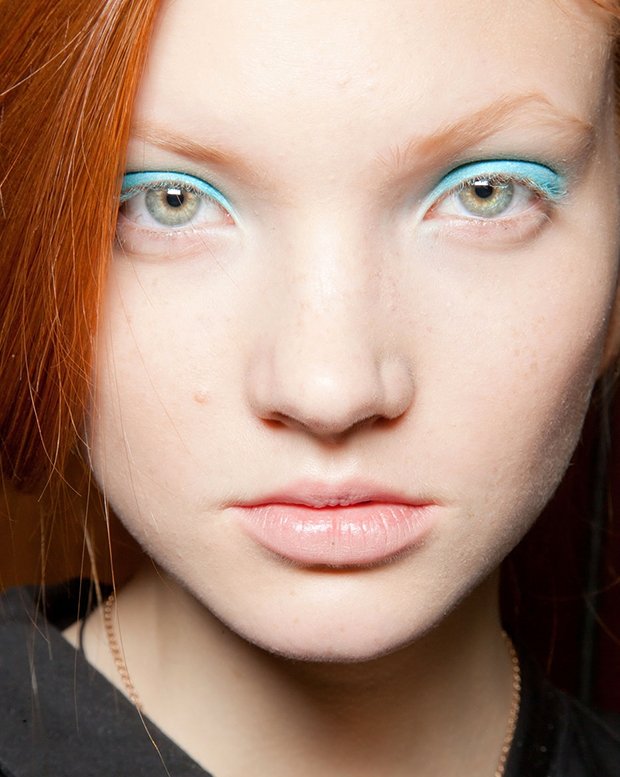 blue_eyeshadow_trend