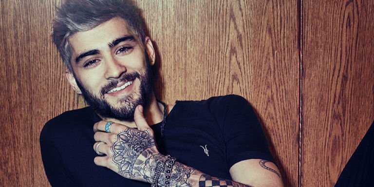 Kenapa Zayn Malik dan Pillowtalk-nya Jadi 2 Hal Paling Seksi yang Bisa Kamu Nikmati Sekarang