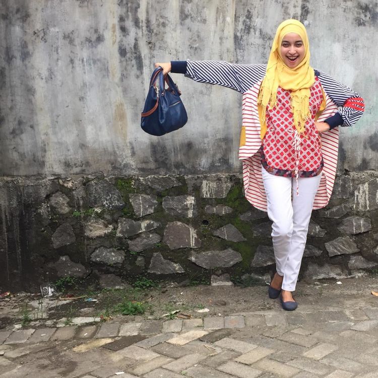 pakai jeans vs batik