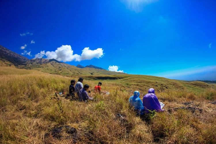 di gunung harus tetap sholat