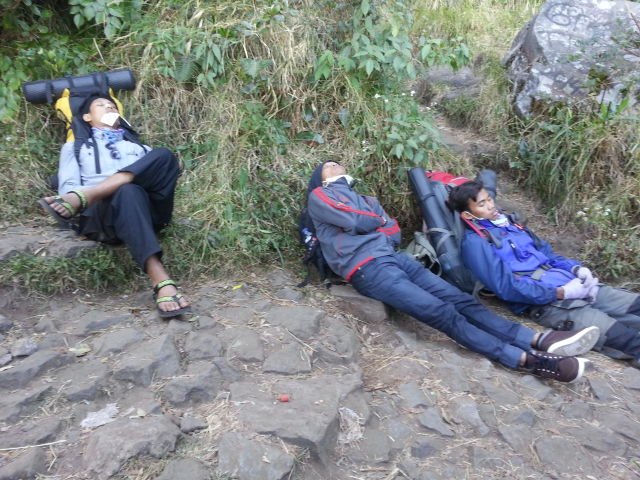 Gunung Lawu Jalur Cemoro Sewu