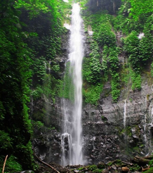 Siapa tak suka air terjun