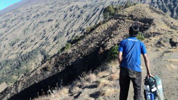 Panduan Persiapan Pendakian Gunung Terindah di Indonesia, Rinjani 3.726. Hayo, Siapa yang Pengen Banget Ke Sini?