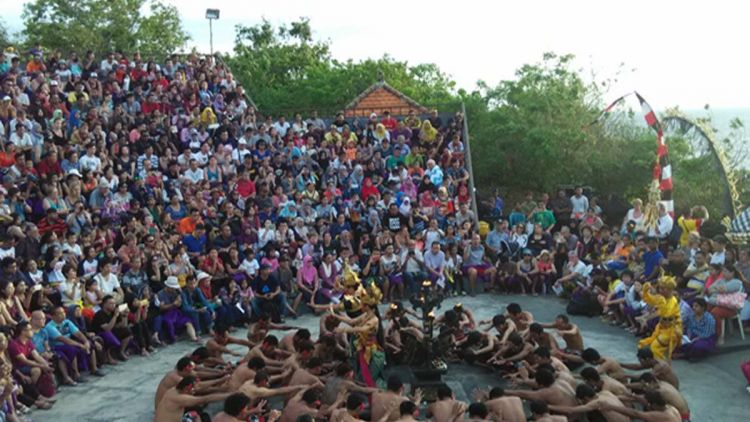 Seni Tari yang Tak Boleh Dilewatkan Jika Berada di Bali