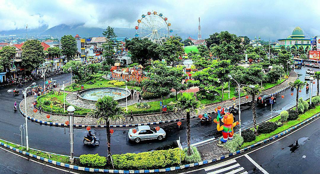 Bingung Mau Liburan Ke Mana? Kunjungi saja 9 Taman Tercantik di Indonesia Ini!