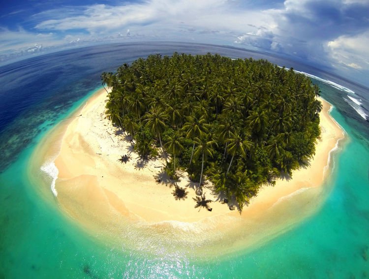 Pulau Mentawai.