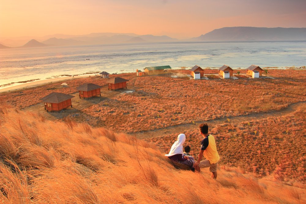 Pulau Sumbawa Punya Pesona yang Begitu Menggoda. Yakin Nggak Pengen Liburan Ke Sana Segera?