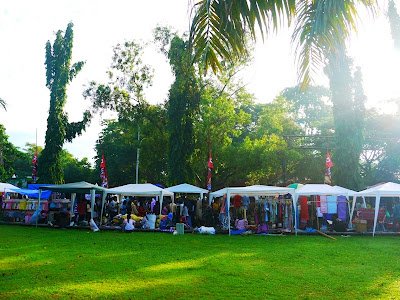 Tipe-Tipe Orang yang ‘Berpartisipasi’ di Pasar Kaget (Sunday Morning)