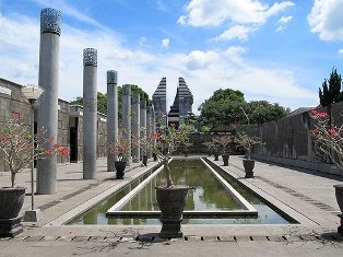 Kawasan dari museum menuju Makam Bung Karno