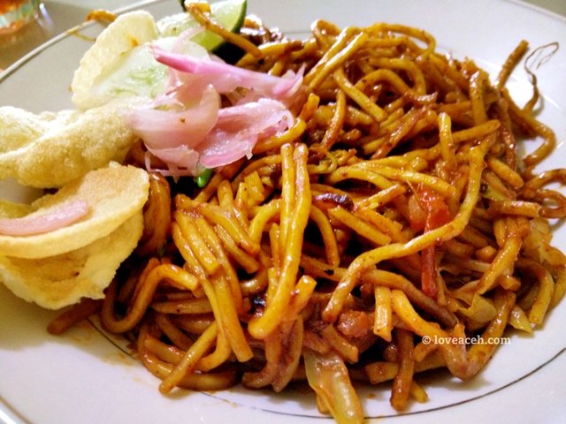 Mi kuning tebal nan menggigit. :9