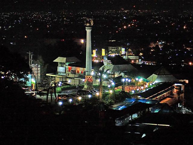 Taman Tabanas Gombel Bak Puncaknya Bogor Di Semarang