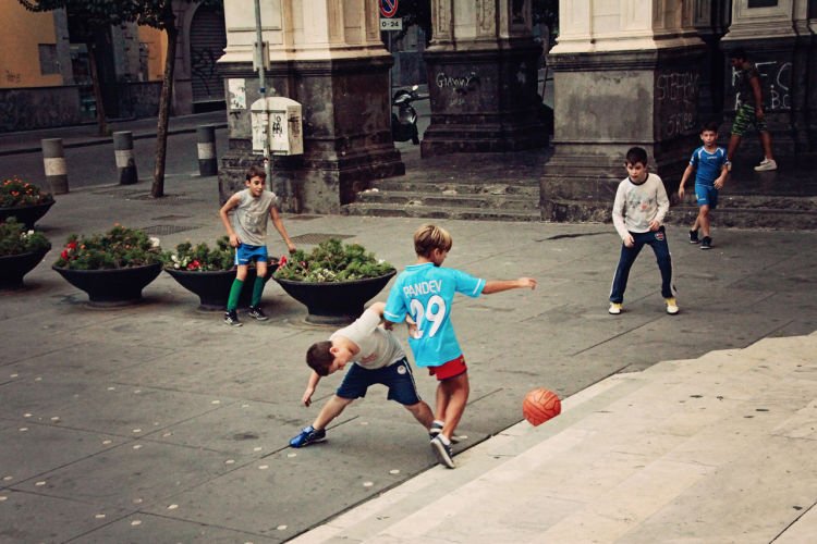 Karena futsal sudah jadi hobi sedari kecil