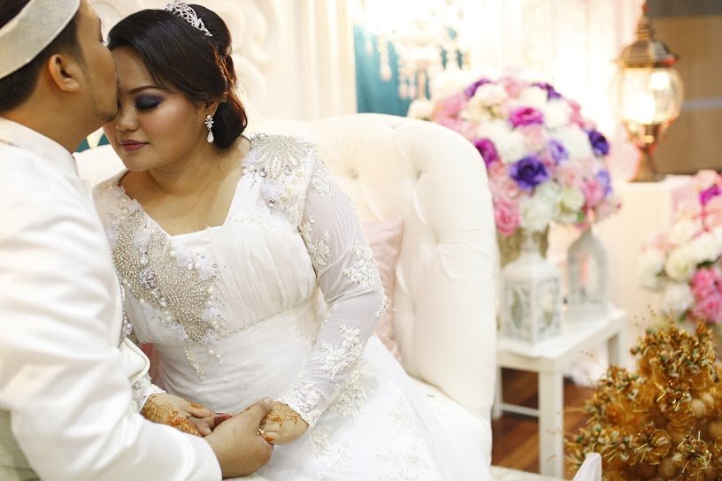 Dari Mulai Lamaran Sampai Akad Nikah, Inilah 10 Ide Busana 