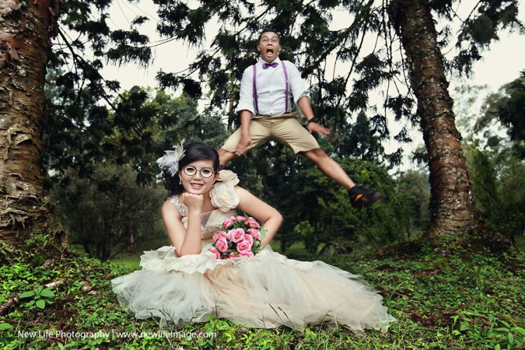 Inilah 10 Ide Foto Prewedding Lucu Buat Cewek Yang Punya 