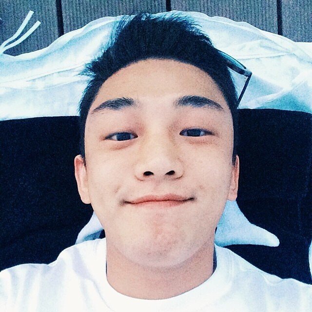 Cute rebel, Yoo Ah In.