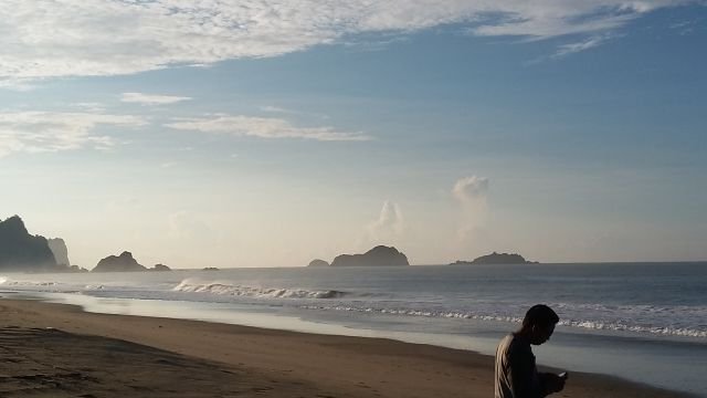 pantai sukamade