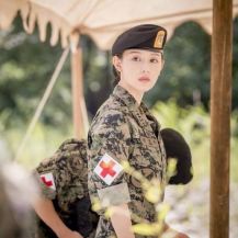 Girls, Cari Tahu Yuk Siapa Aktor Pemeran Descendant of The Sun yang Cocok Jadi Pacarmu!