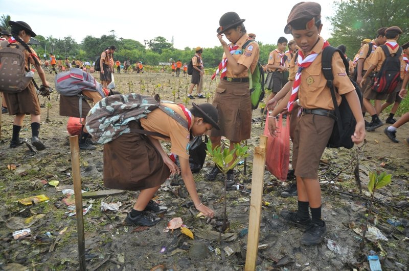 Adventure di Pantai? Anak Pramuka Juga Bisa!