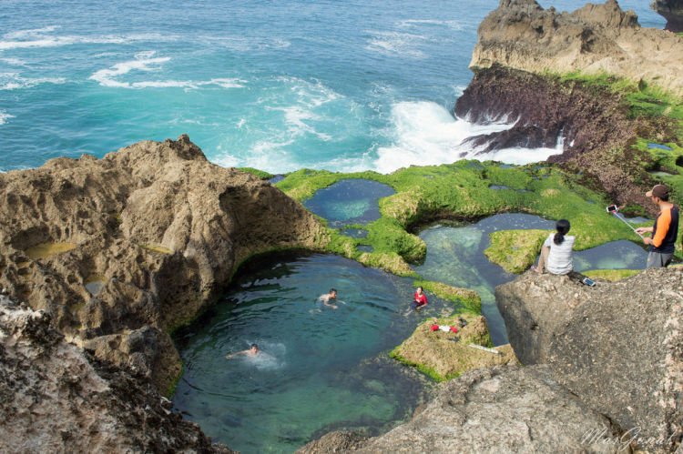 Pantai Kedung Tumpang