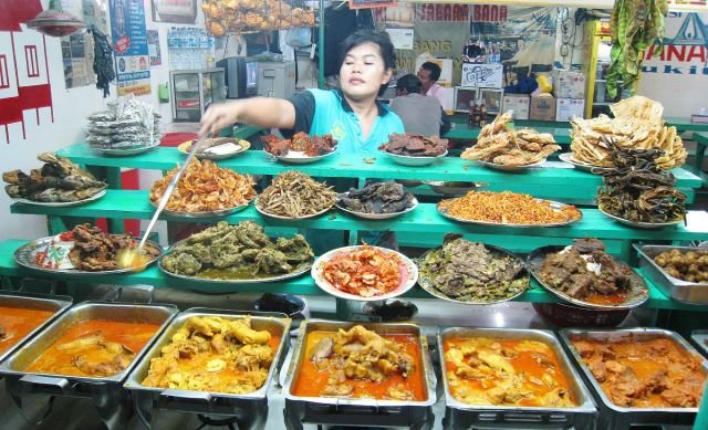 Masakan Padang yang menggugah selera