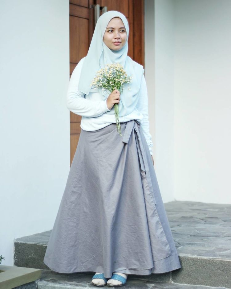 jilbab sepanjang dada