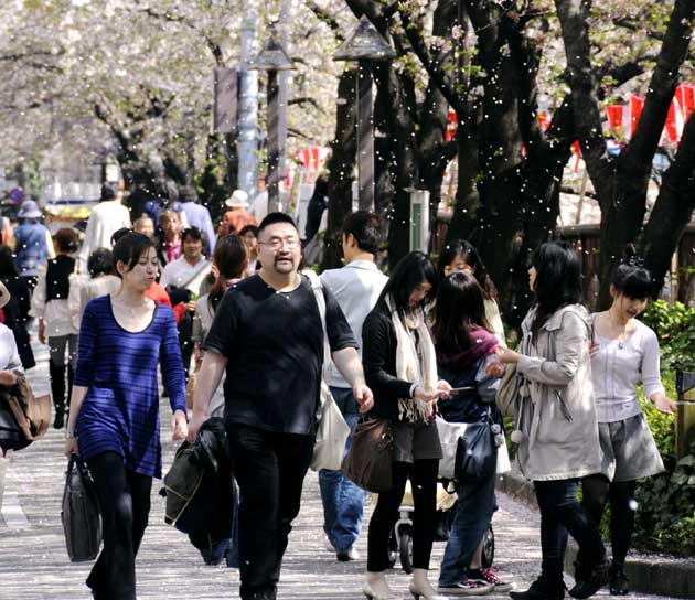 coba hidup di Jepang dulu misalnya