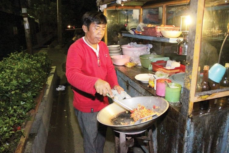 Nasi gorenge langka ning kene. :(