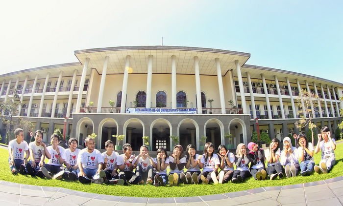 Mungkin Kamu Sudah Meninggalkan UGM, Namun Yakin Hatimu Bisa Move On dari Kampus Ini?