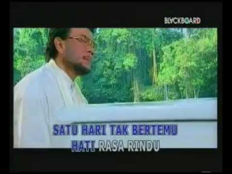 Satu hari tak bertemu... hati rasa rindu..