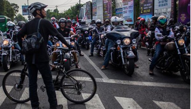 13 Tipe Pengendara Motor yang Ngeselin