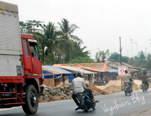 13 Tipe Pengendara Motor yang Ngeselin