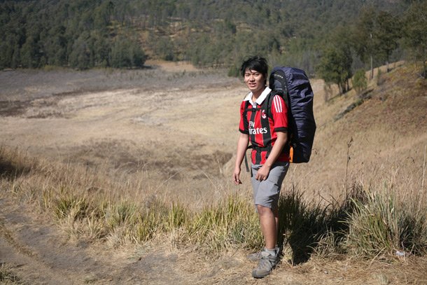 Pendaki yang satu ini cute manis gimanaaa gitu.