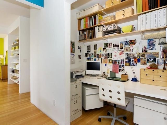 http://desain-minimalis.com/tips-dekorasi-sederhana-ruang-kerja-minimalis/contoh-desain-kantor-minimalis/