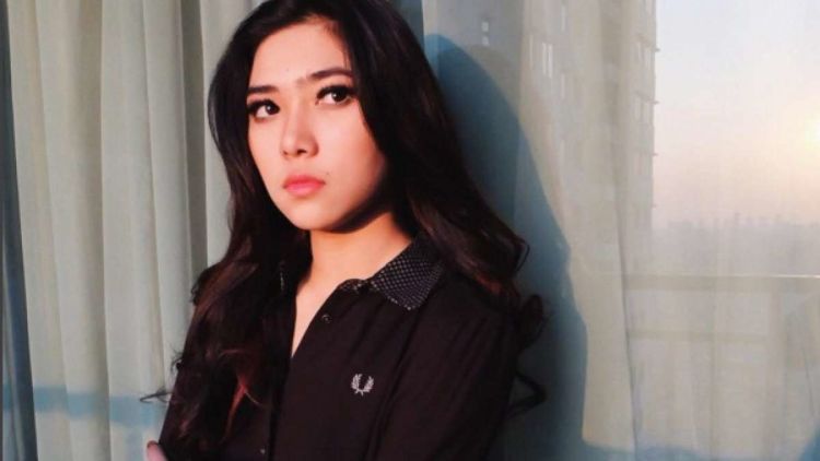 Posting Foto Sarapan, Isyana Sarasvati Ketahuan Cuma Asal Comot Gambar dari Internet.