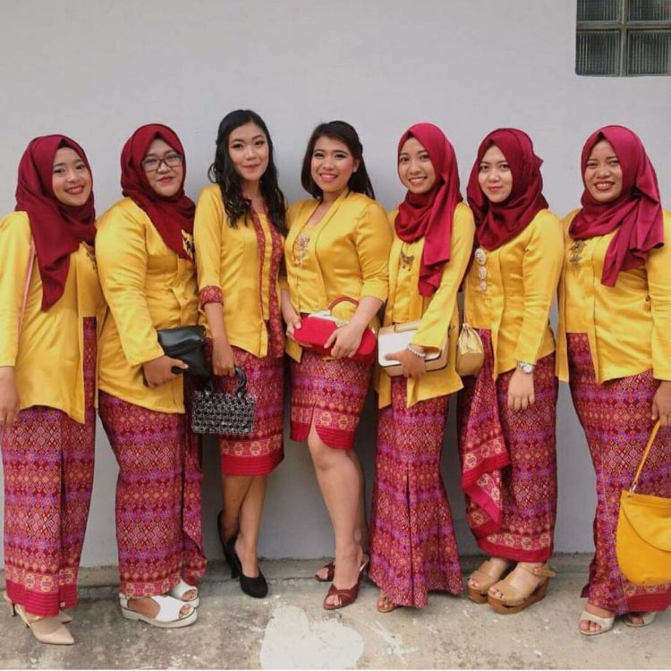 kutu baru kuning? siapa takut! @inspirasi.kebaya