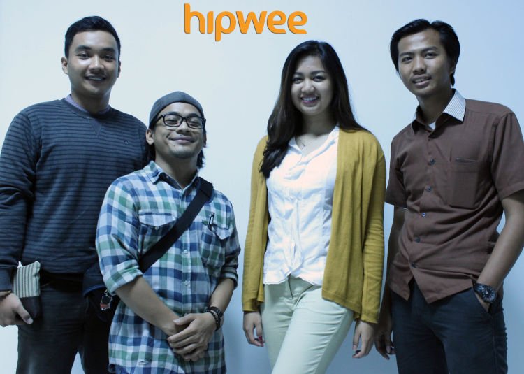 Awak Hipwee Travel bersama Mbak Estelita.