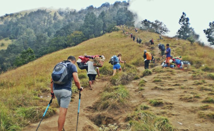 Tujuh Bukit Penyesalan