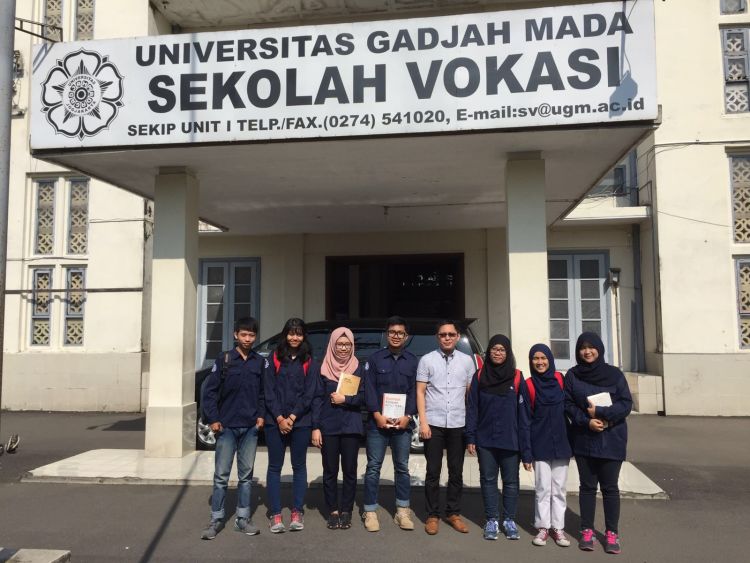 Program vokasi UGM.